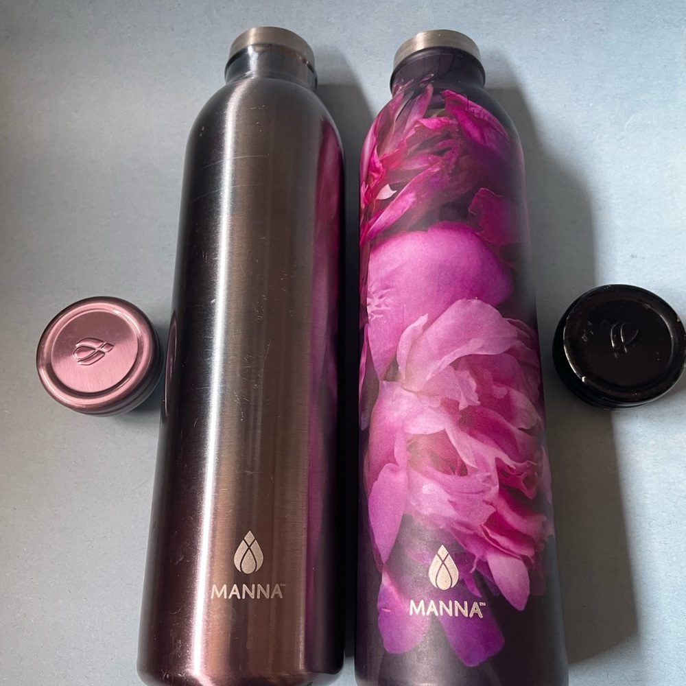 GUC Manna Hydration Retro 20oz Stainless Steel Bottles-Set of 2